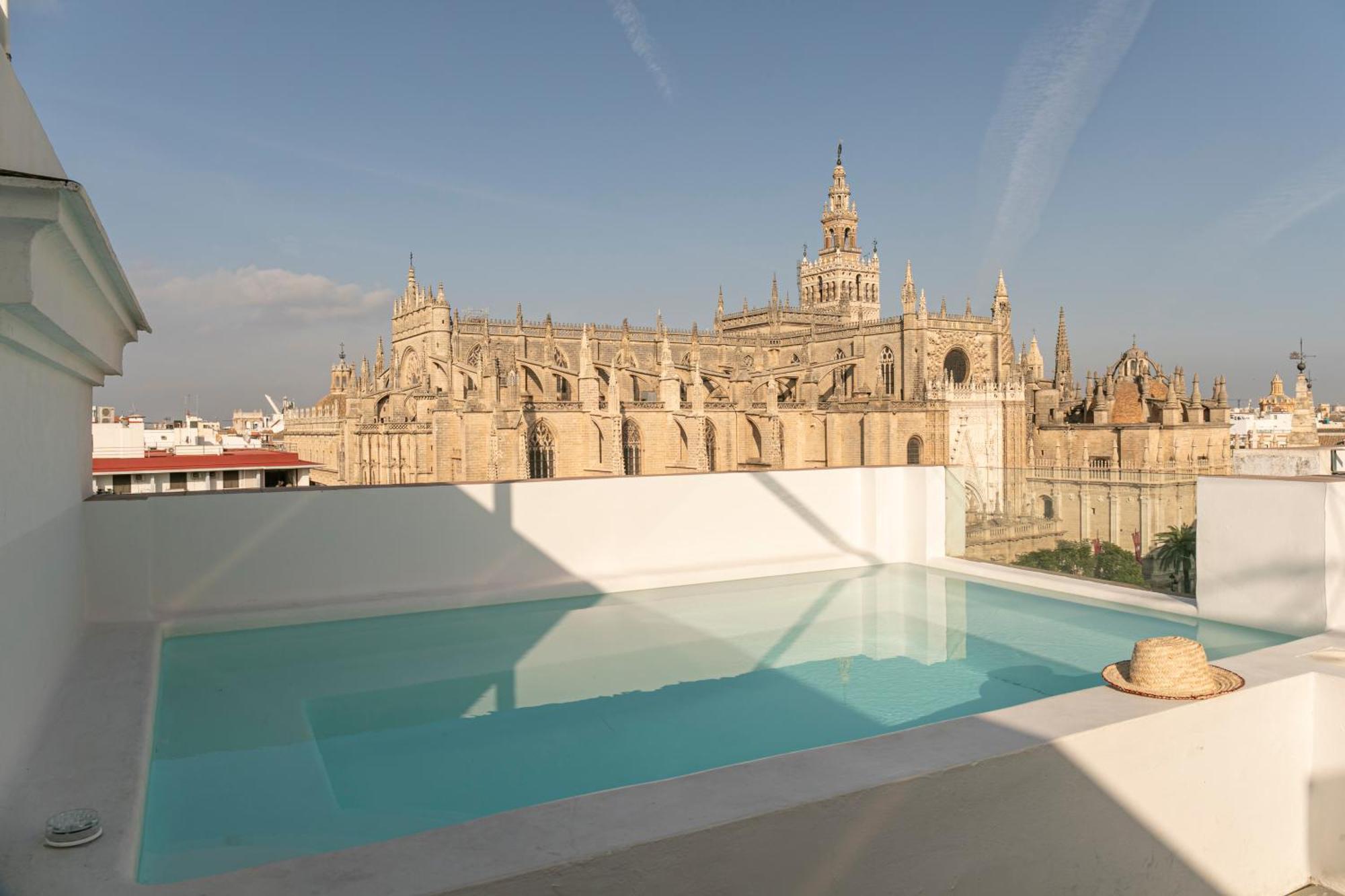 Isg Apartments Modern Atticpool At The Cathedralfree Parking Sevilla Exteriér fotografie