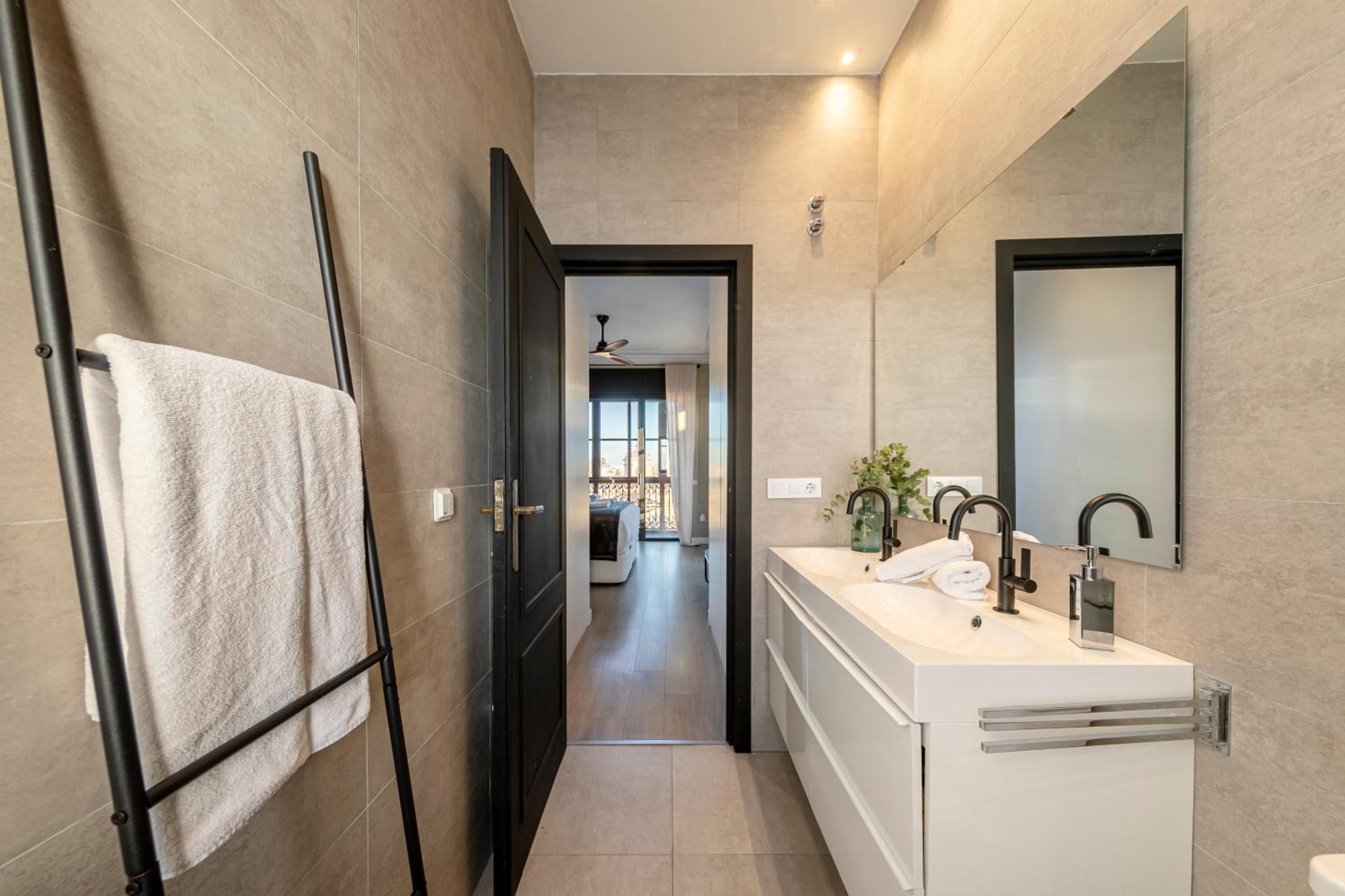Isg Apartments Modern Atticpool At The Cathedralfree Parking Sevilla Exteriér fotografie